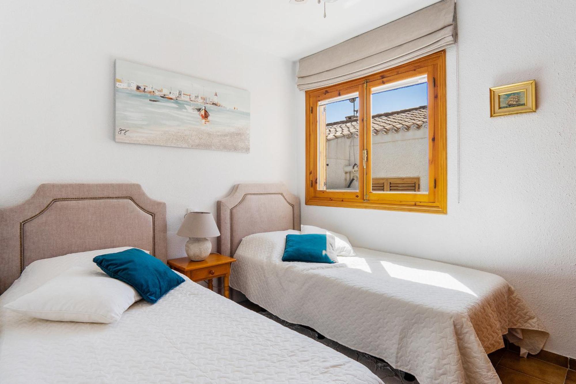 Cb Living - 2 Bedroom Beach Condo, Playa Flamenca オリウエラ エクステリア 写真