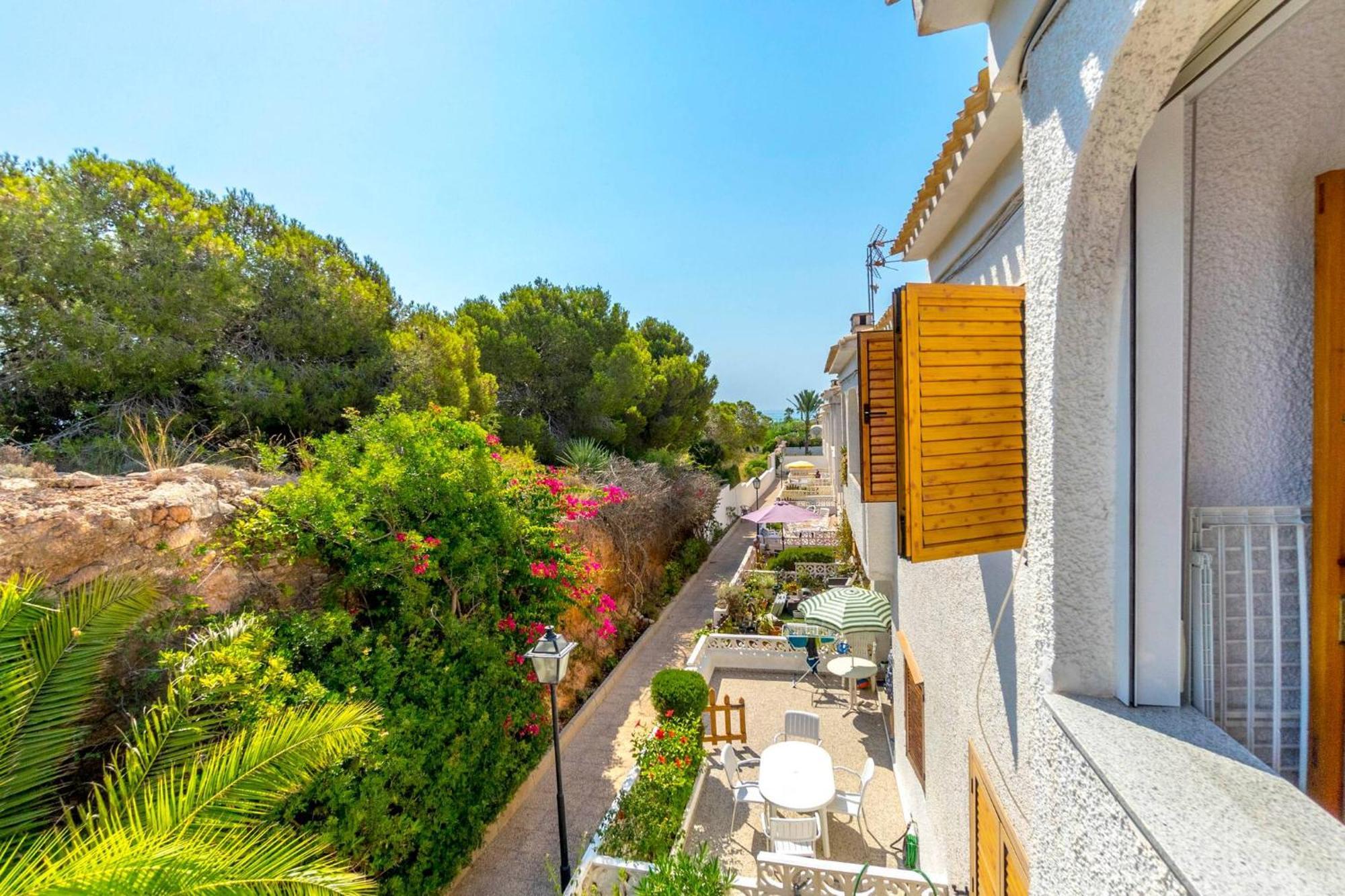Cb Living - 2 Bedroom Beach Condo, Playa Flamenca オリウエラ エクステリア 写真